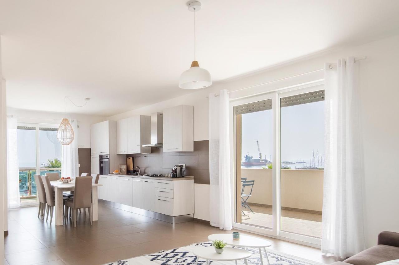 Casa Tiziana - Apulianstay Group Монополи Екстериор снимка